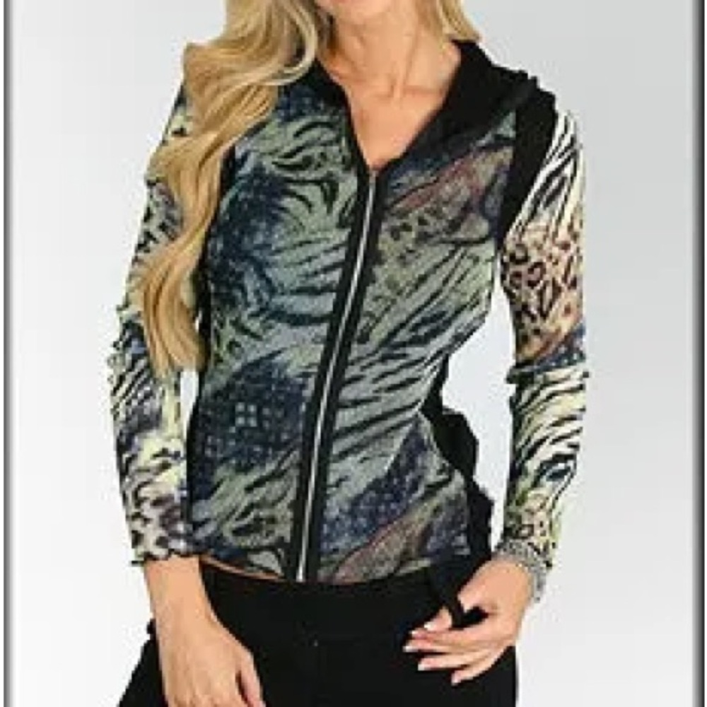 Just Living hooded blouse, size USA L/3